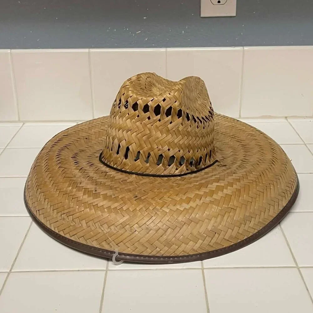 straw hat